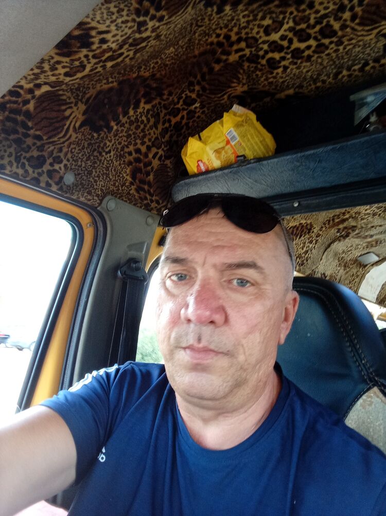  28748154  , 47 ,    
