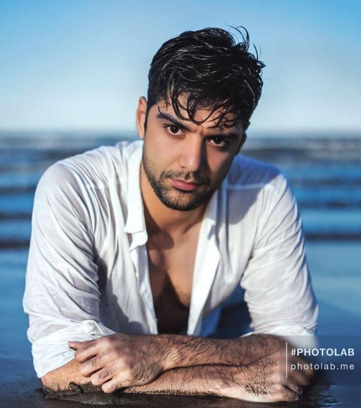  52564824  Tolik, 37 ,    Keluang