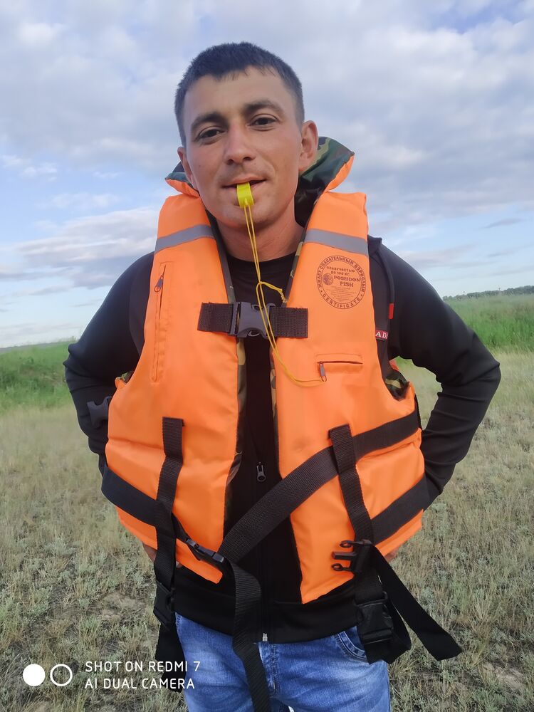  27328354  Andrey, 32 ,    