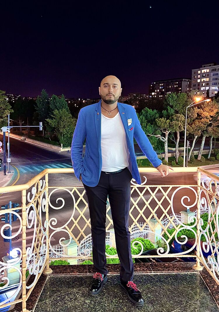 ,   Elxan, 35 ,  