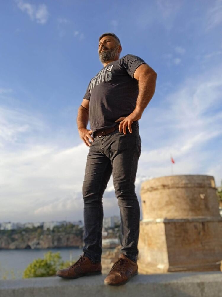  54132024  Cemil, 44 ,    Alanya