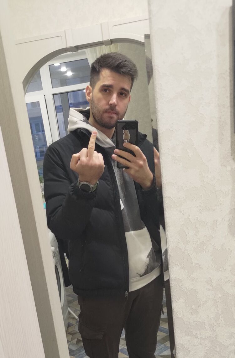  42368954  , 28 ,    