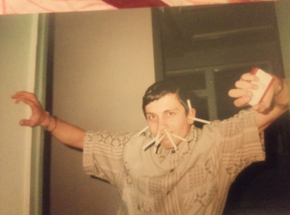  ,   Eduard, 44 ,  