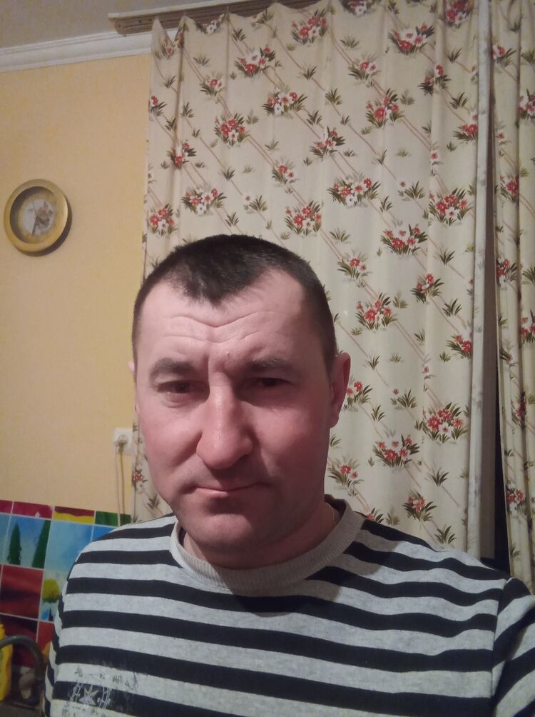  32518664  , 42 ,    