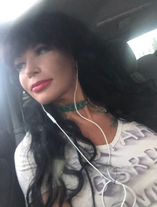  20466374  Anna, 42 ,    