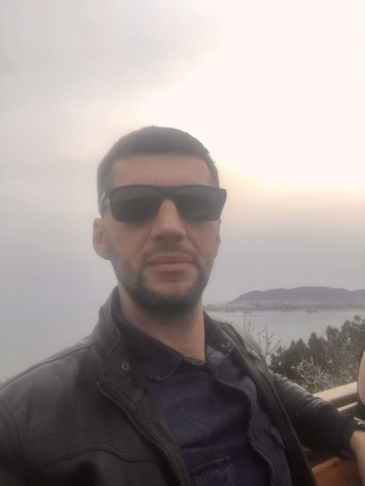  ,   Maxim, 39 ,   ,   