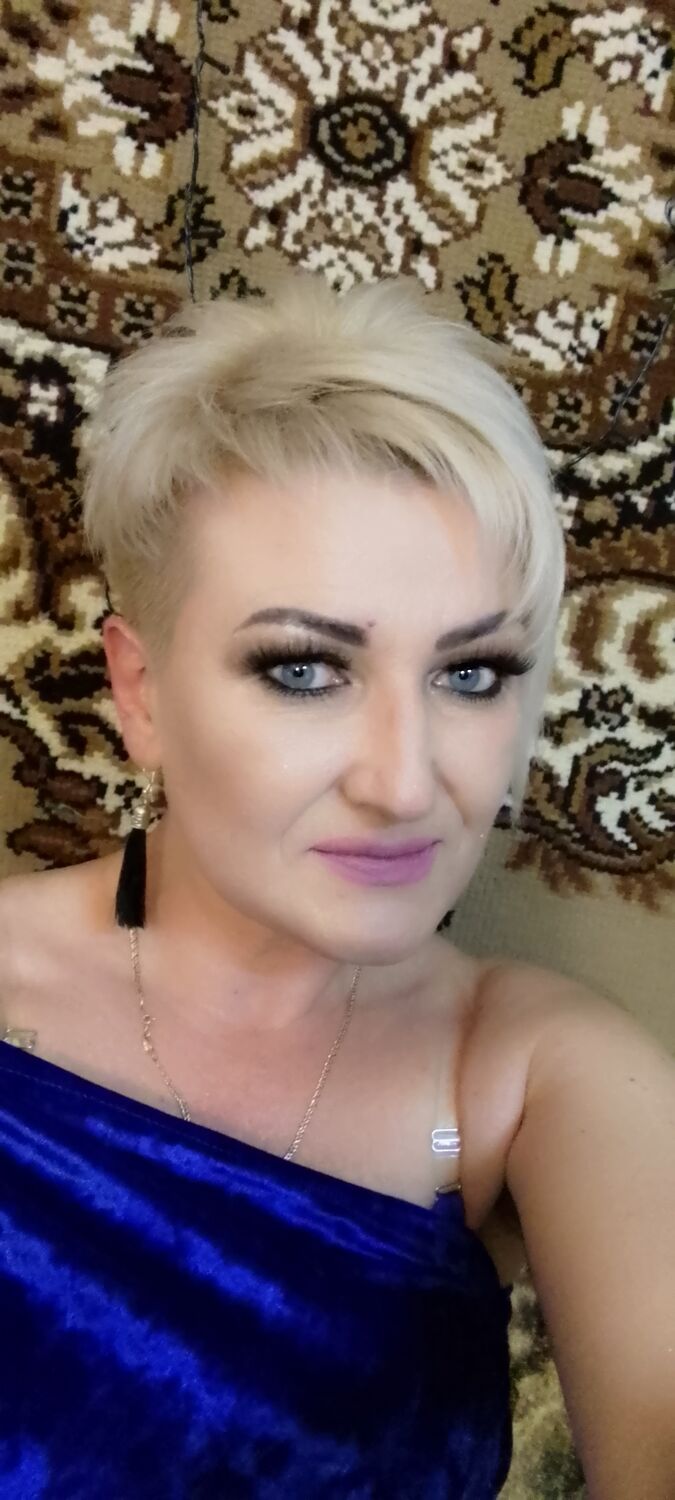  54011694  Natali, 44 ,    