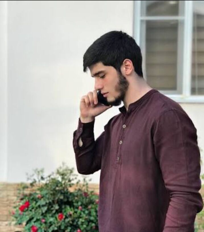  53630454  Shahrom, 21 ,    