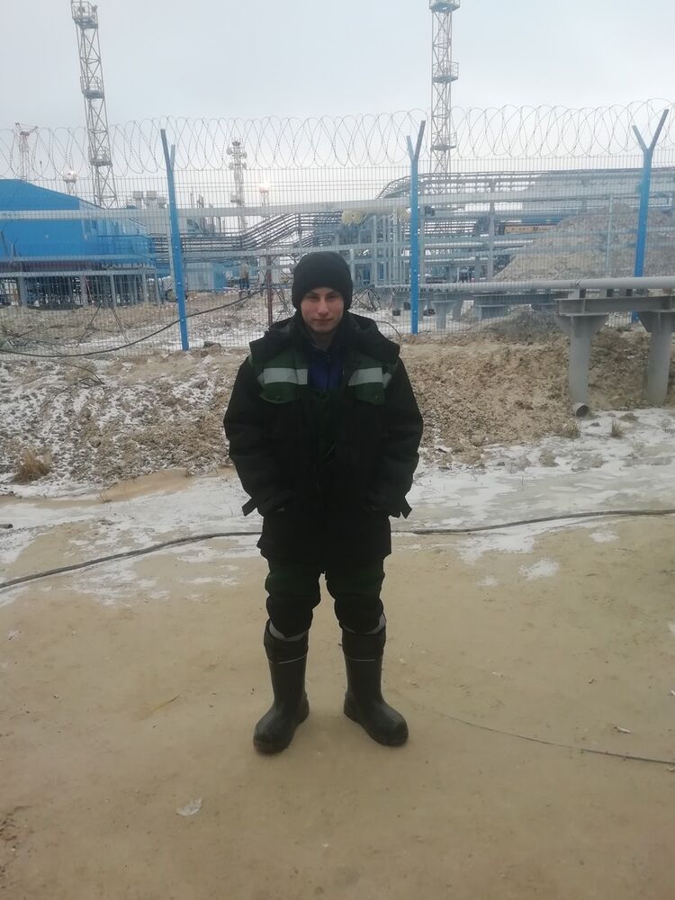  17912184  Nikolay, 26 ,    