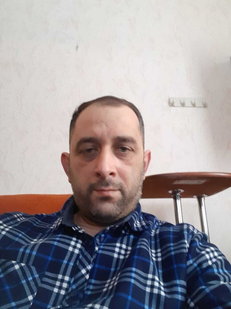  46473524  , 42 ,    