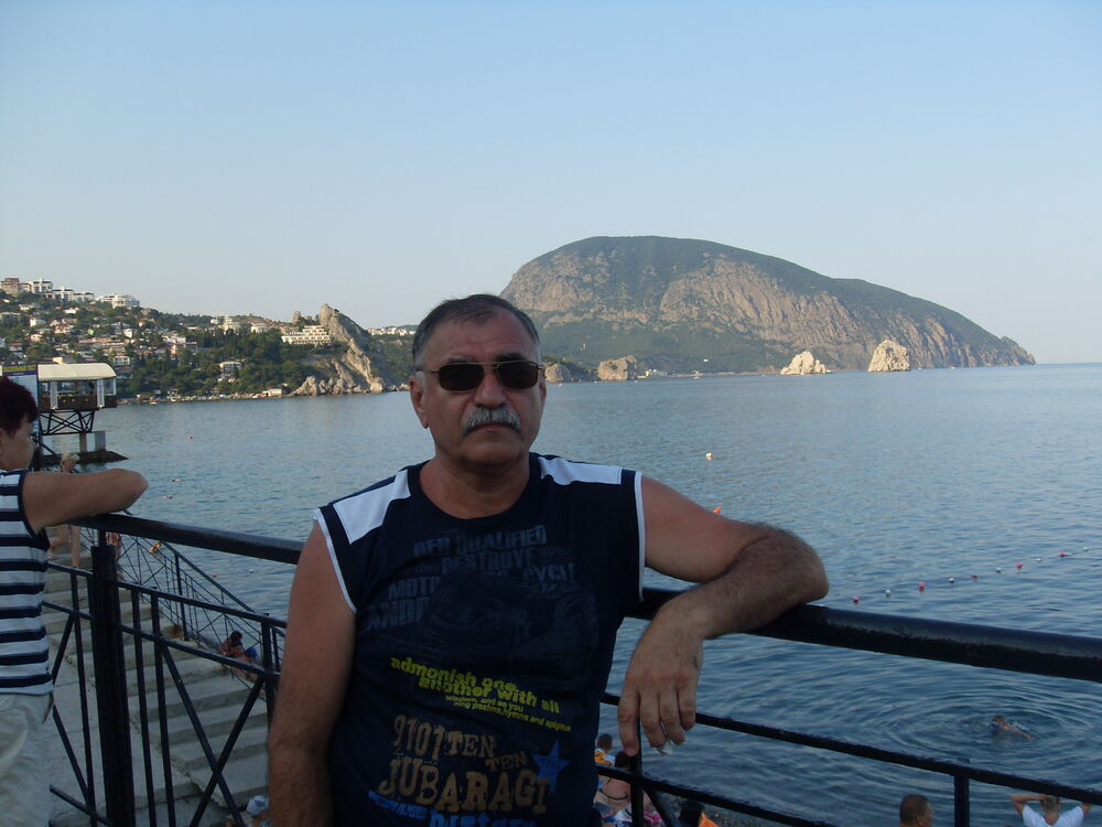  ,   , 70 ,   c 