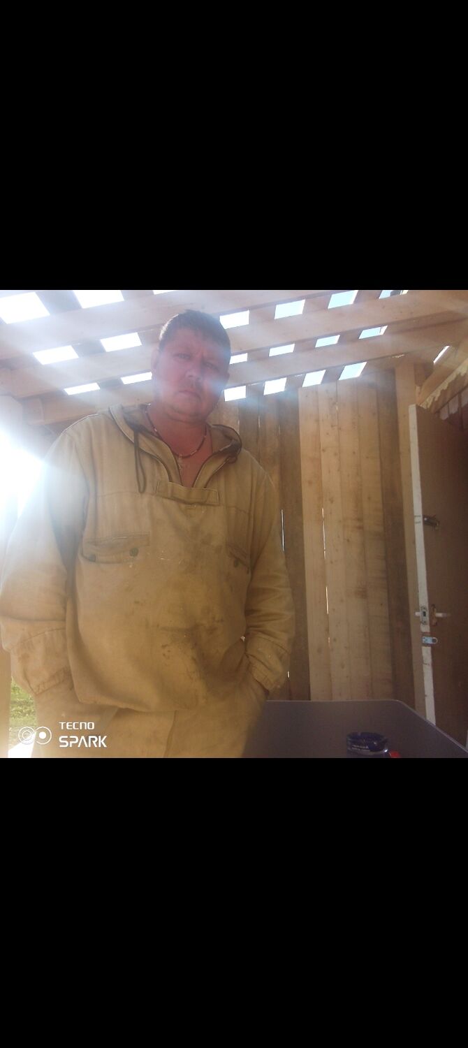  53266104  Konstantin, 49 ,    