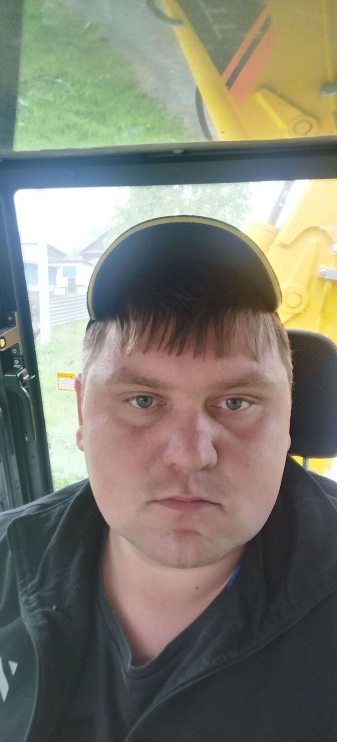  43414224  , 28 ,    