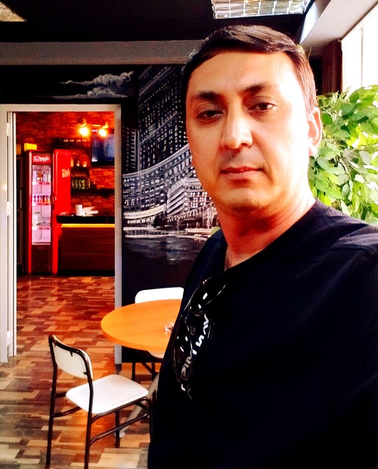  34635884  Rashid, 40 ,    