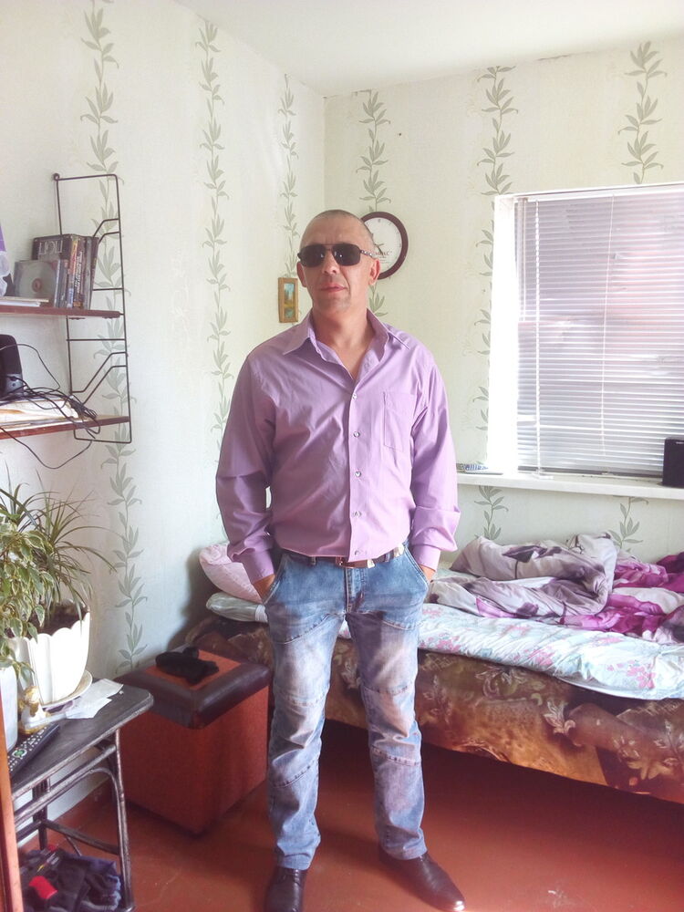  ,   Alexander, 41 ,   ,   , c 