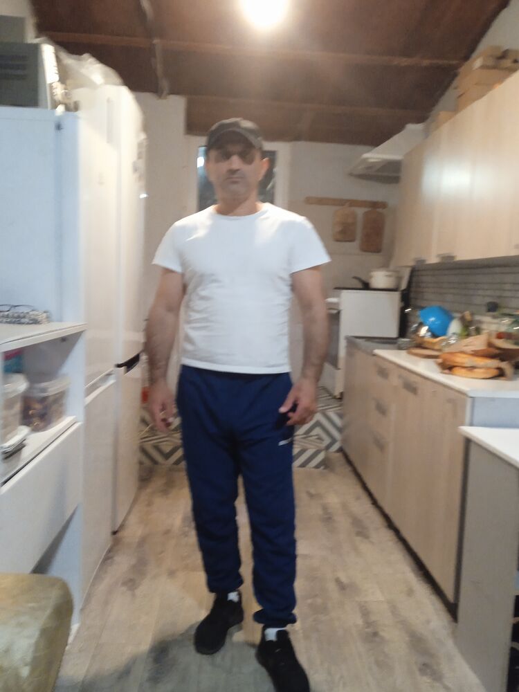  42264824  , 49 ,    