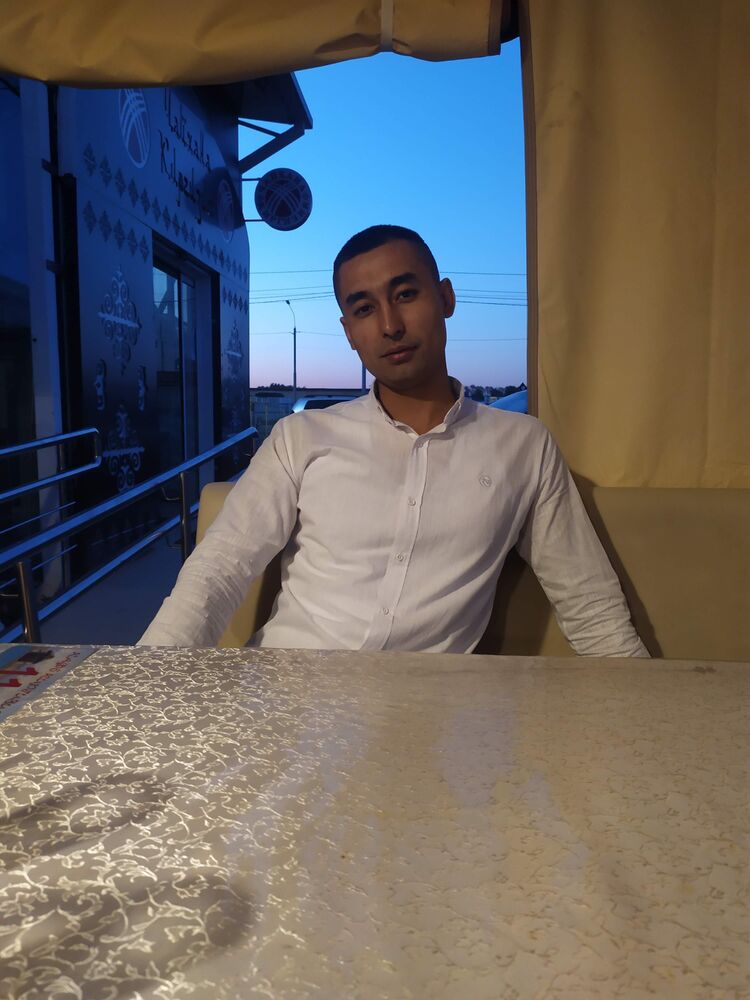  ,   Shoxrux, 33 ,   ,   , c 