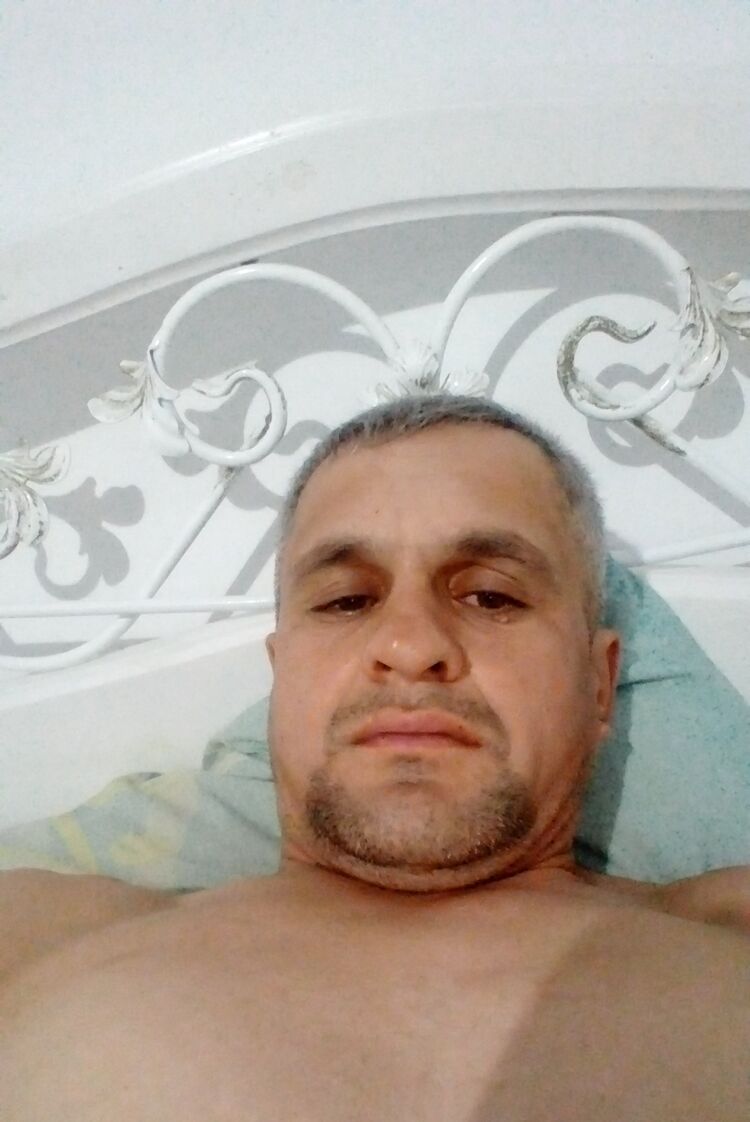  ,   Amon, 44 ,   ,   