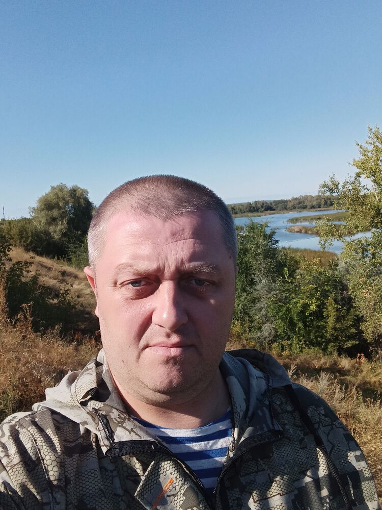  54318744  GERZAzov, 41 ,    