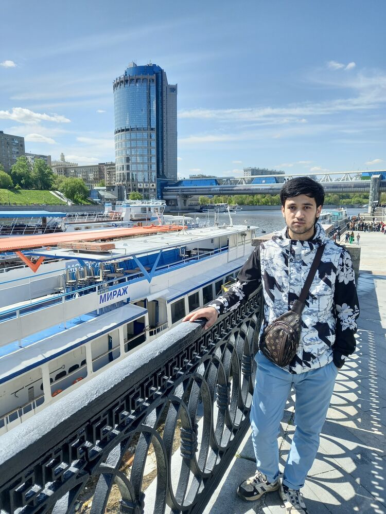  26866724  Karol, 23 ,    