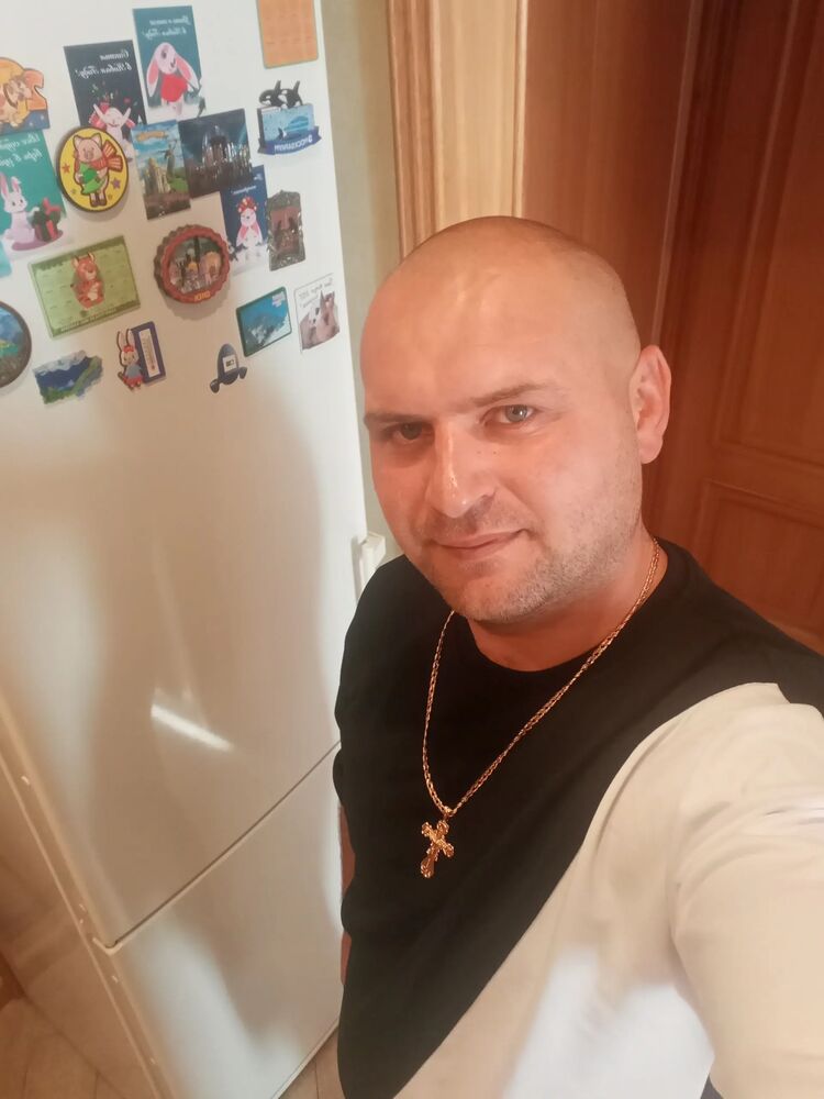  49067834  , 35 ,    