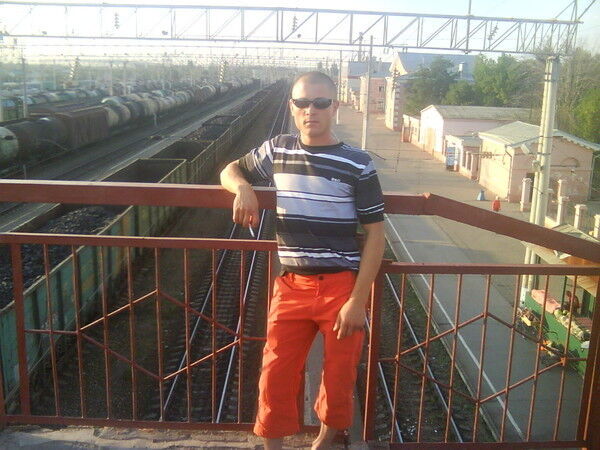  13456844  Dorel, 38 ,    