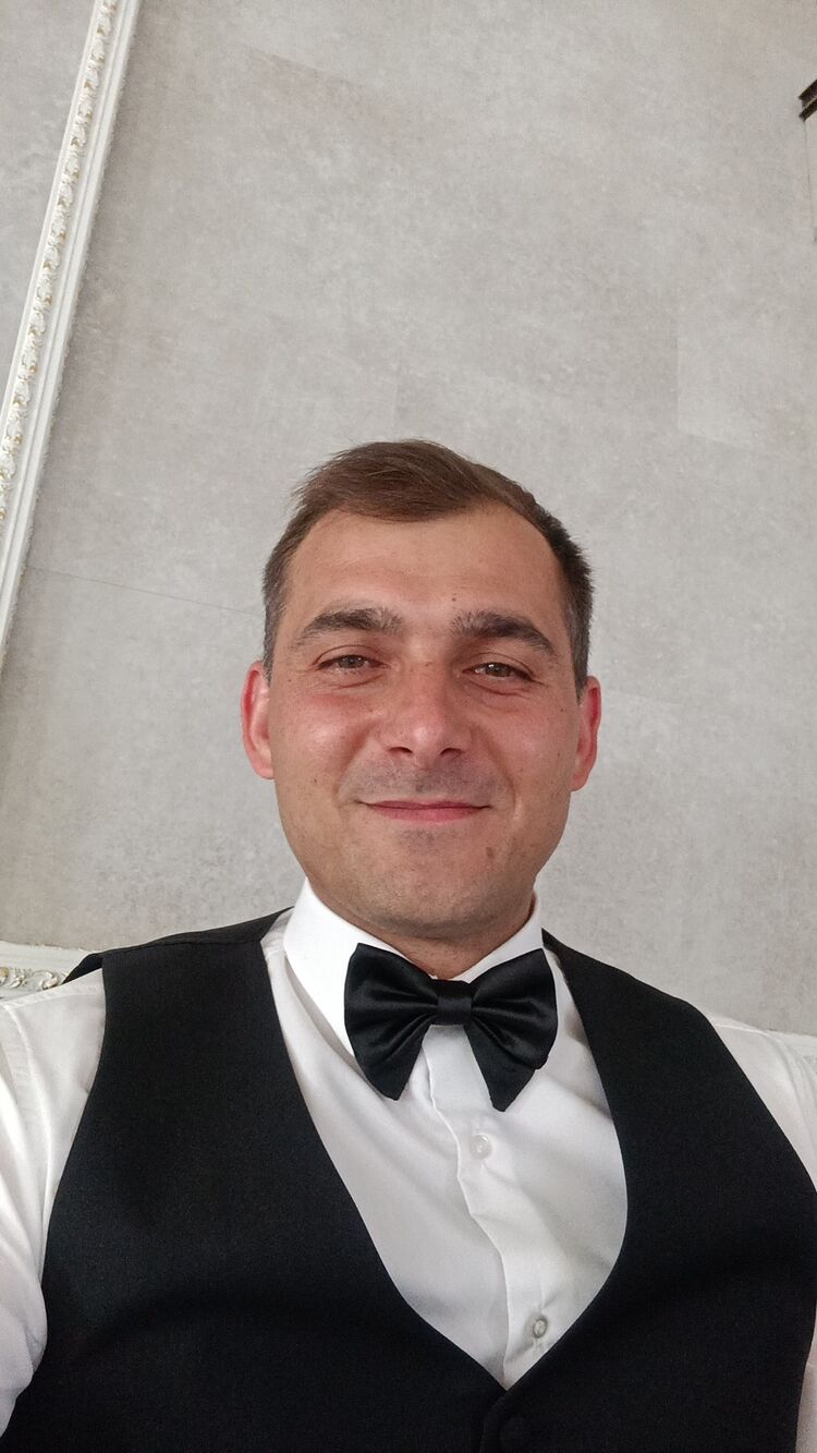  48460294  , 35 ,    