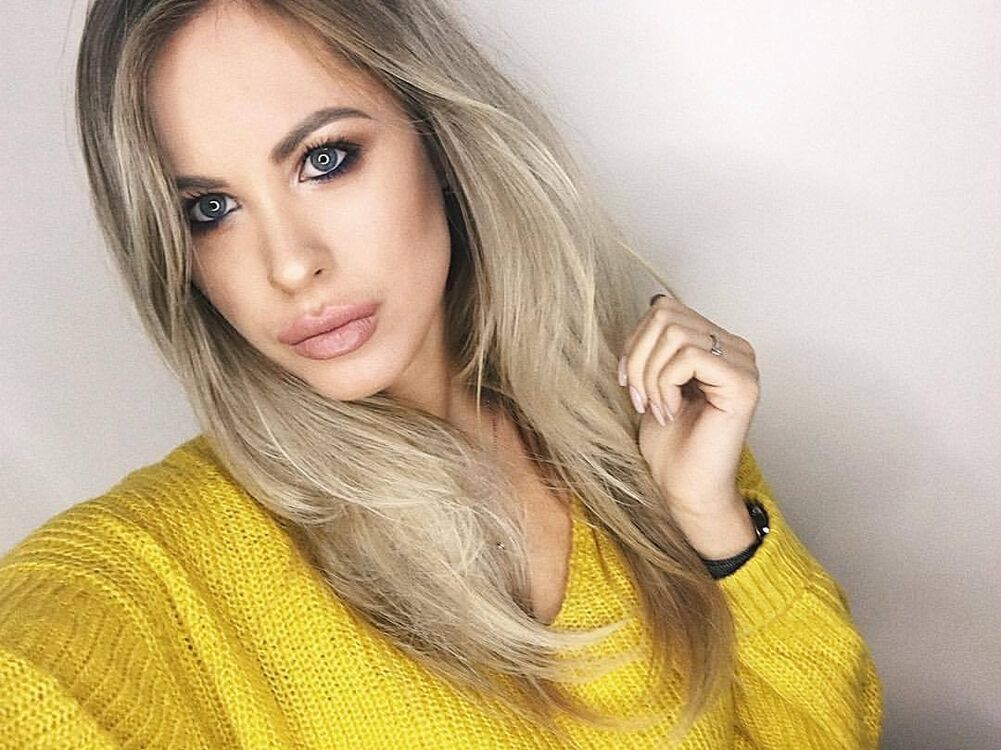  ,   Anna, 28 ,   ,   , c 