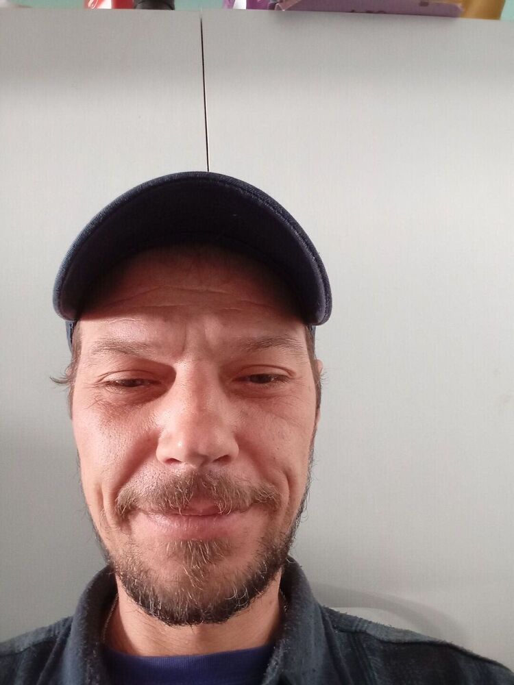  --,   , 40 ,     , c 