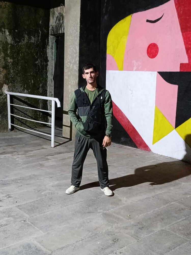  46897134  , 31 ,    