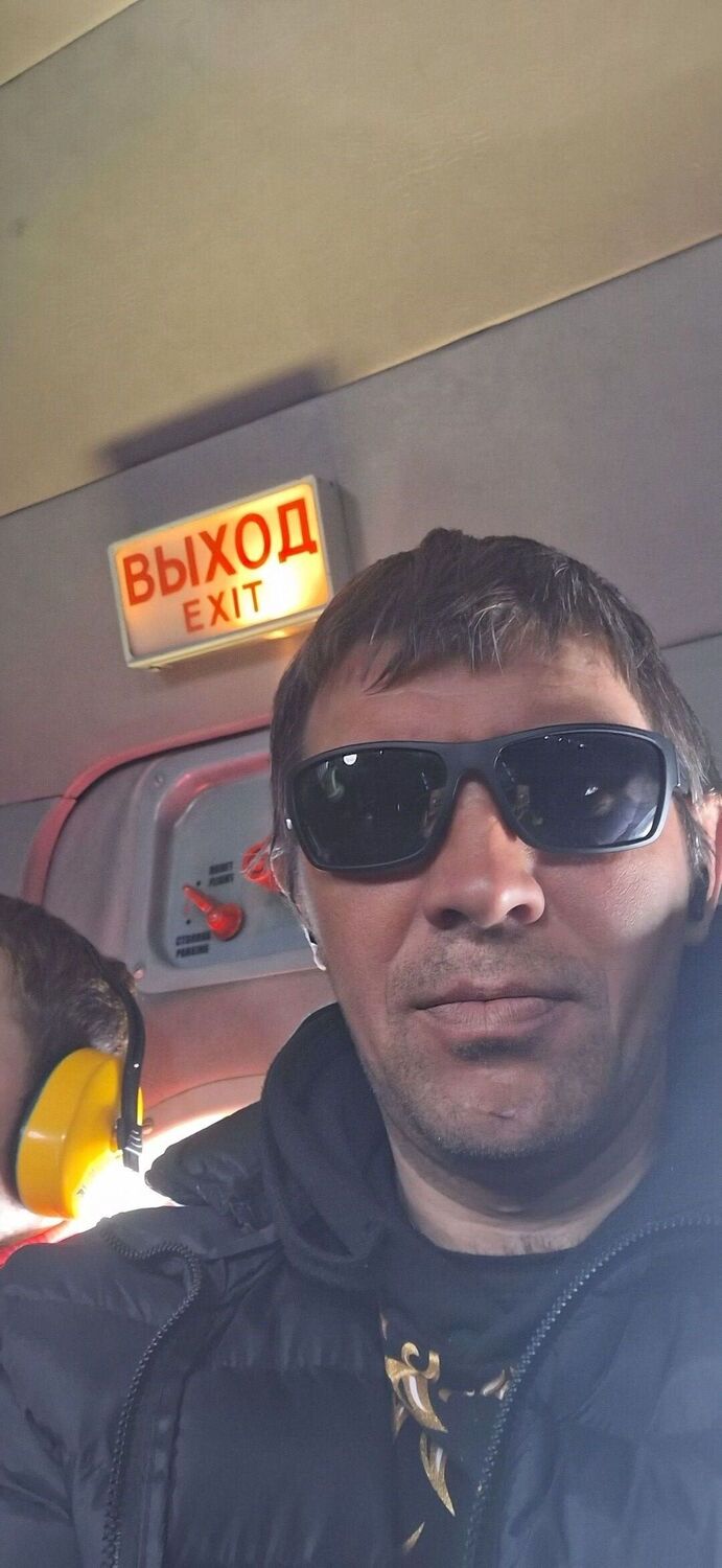  48134144  , 41 ,    