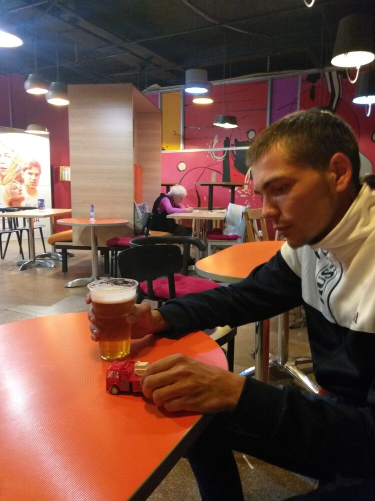 ���� 19529684 ������� �����, 27 ���, ���� ���������� � ����������