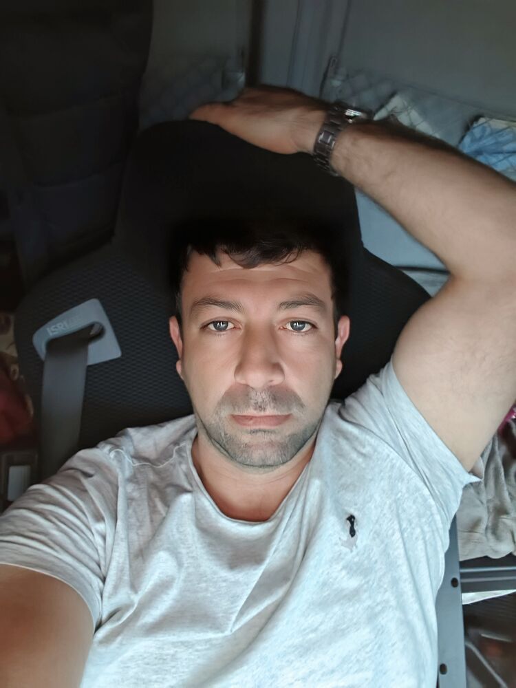  52602074  Aydin, 38 ,    