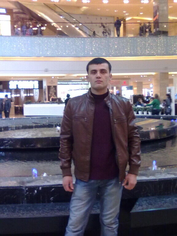 49079714  Oktam, 35 ,    