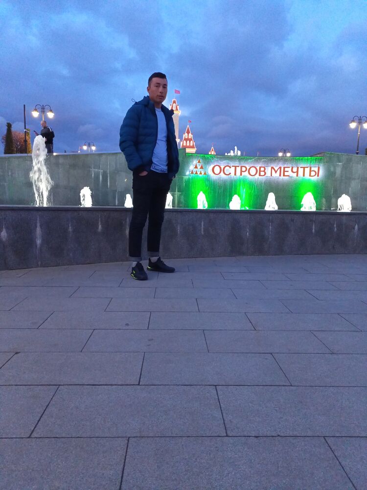  28265434  Farhod, 29 ,    