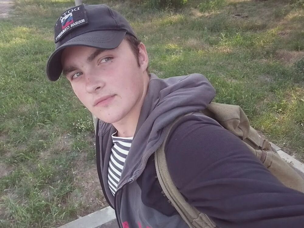  51930864  Yaroslav, 22 ,    