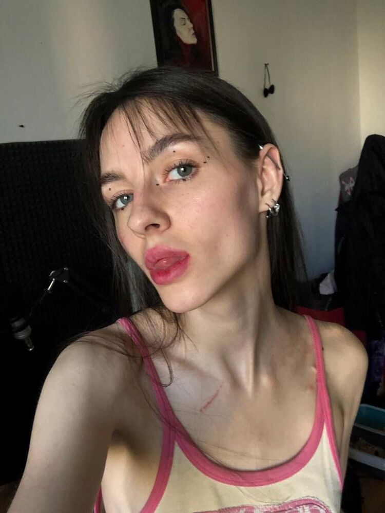  -,   , 24 ,   ,   