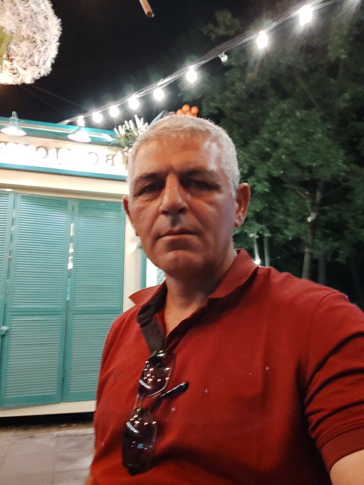  46913284  Amin, 48 ,    