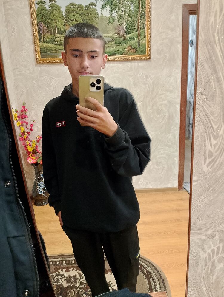  39333104  , 19 ,    