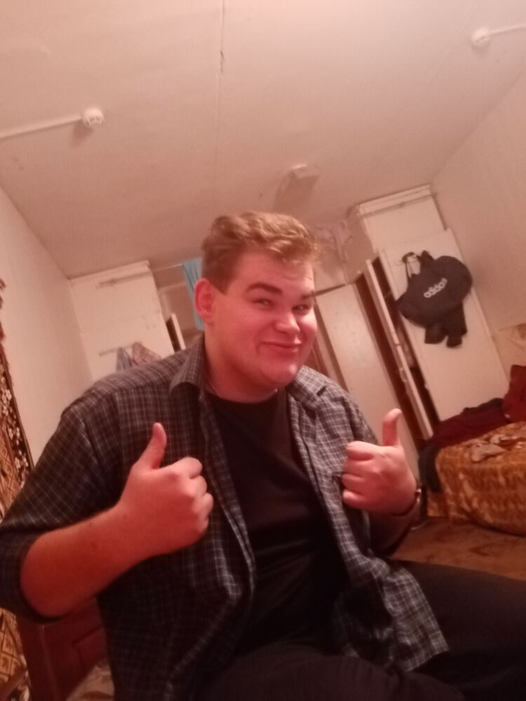  43439644  AleX, 27 ,    