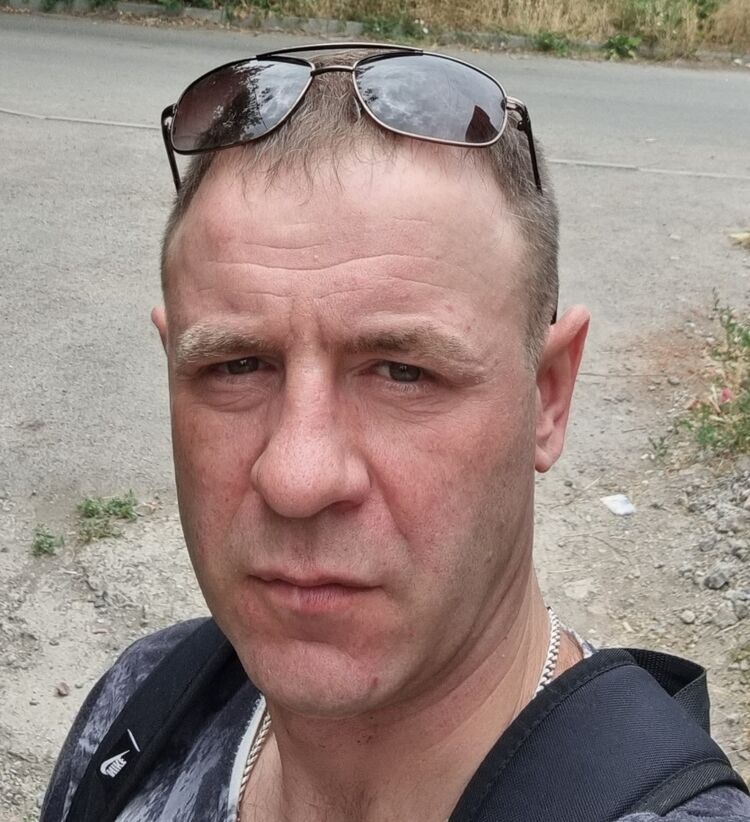  --,   , 39 ,   c 