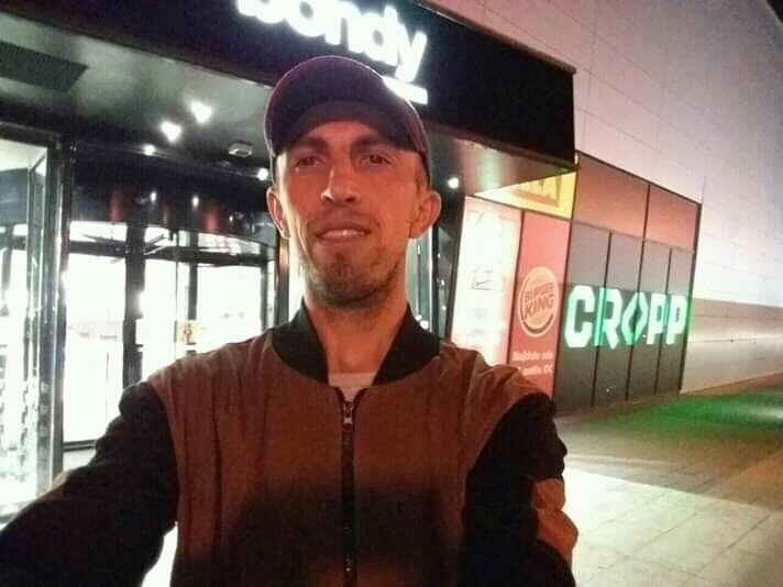  ,   Igor, 41 ,  