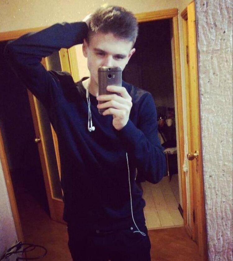  35664984  , 20 ,    