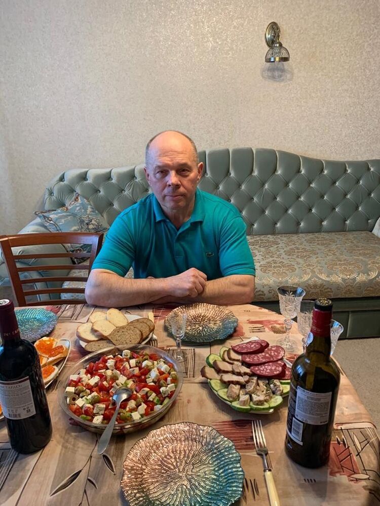  22350874  , 59 ,    