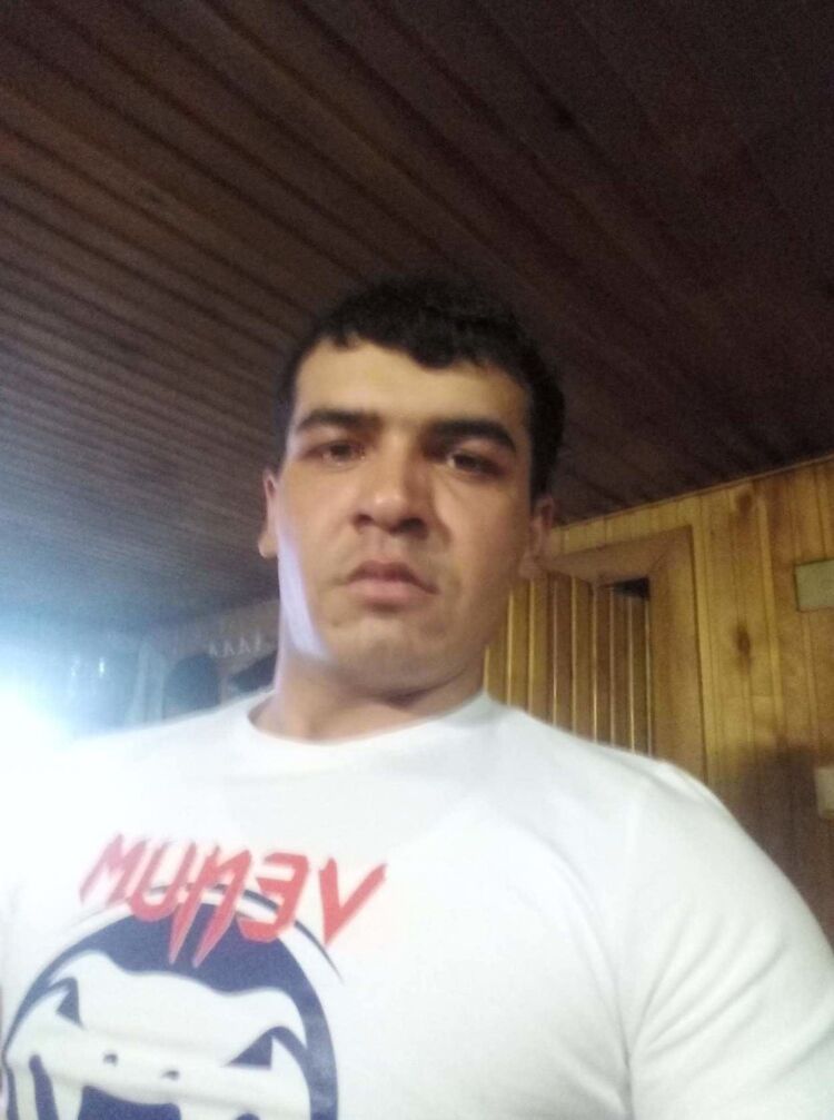  12353384  Xusniddin, 32 ,    