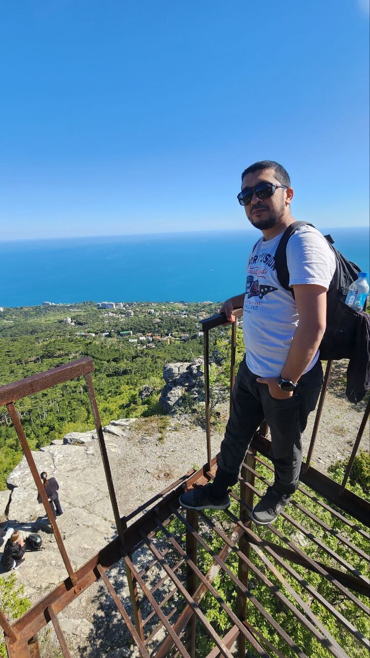  54135664  Ramiz, 34 ,    