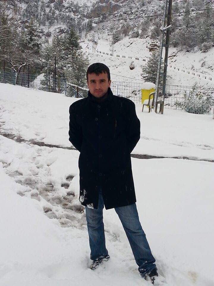  47895314  Deniz, 40 ,    