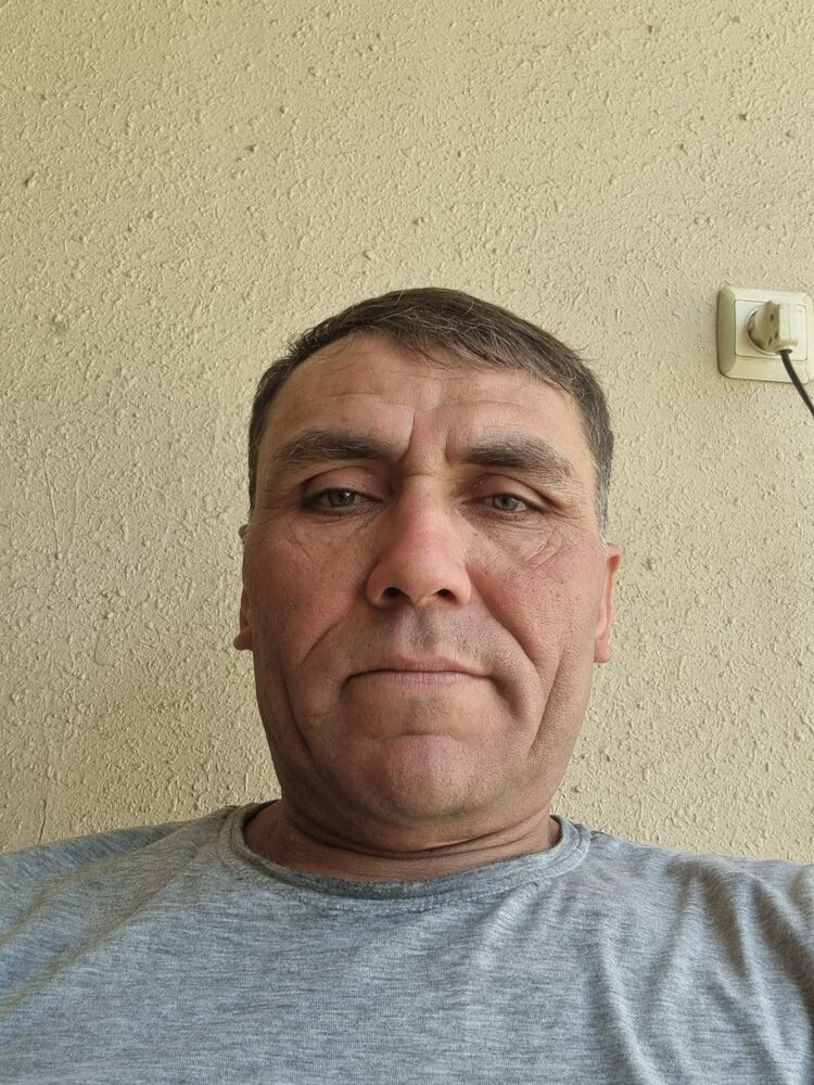  ,   Rasuljon, 48 ,   ,   