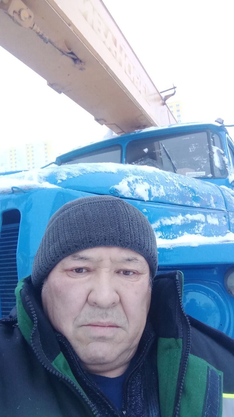  32388164  , 57 ,    