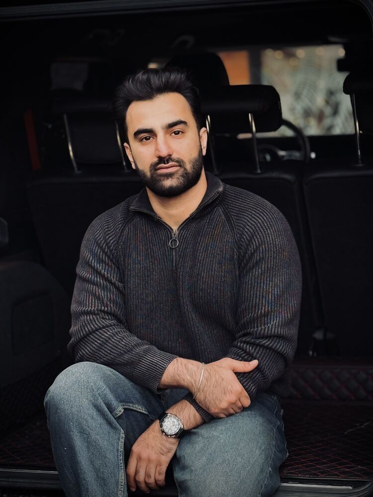  ,   Mohammad, 25 ,   ,   